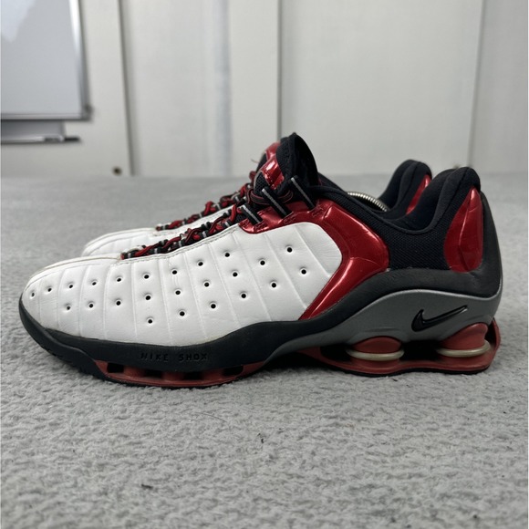 Vtg Y2K Nike Air Shox VC2 Low Shoes Men Size 12 White Red Black 303971-101 2002 - Picture 1 of 16